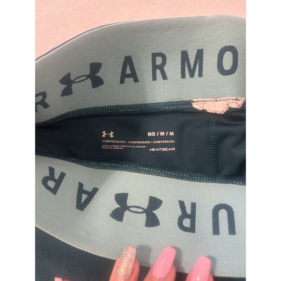 Under Armour Leggings Womens Medium Green Activewear Cropped (a1) - Picture 6 of 6